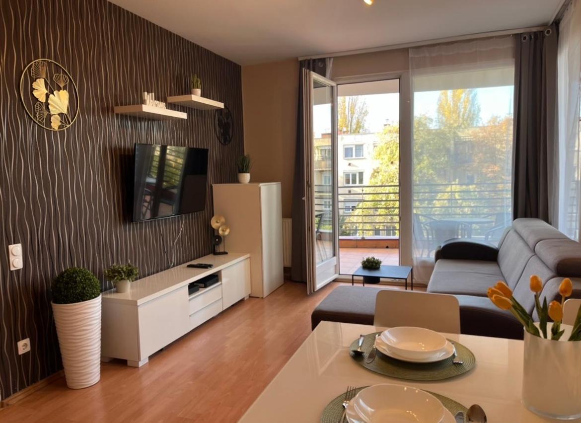 Vip Mini Resort,Private Parking & Balcony Budapest Bagian luar foto